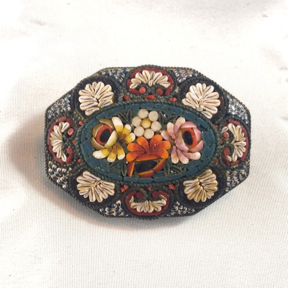 Vintage Italian Shell Inlay Floral Brooch - Picture 1 of 4